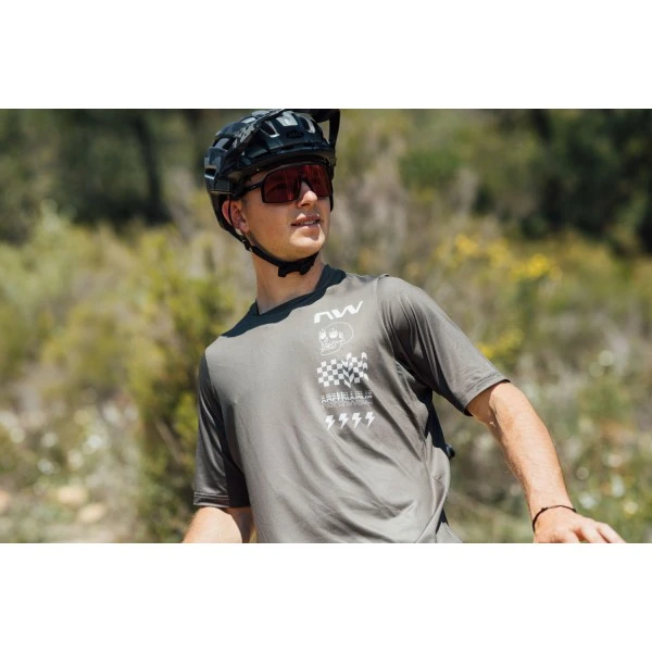 Northwave BOMB JERSEY MANICHE CORTE - Verde 8 Northwave BOMB JERSEY MANICHE CORTE - Verde - immagine 6