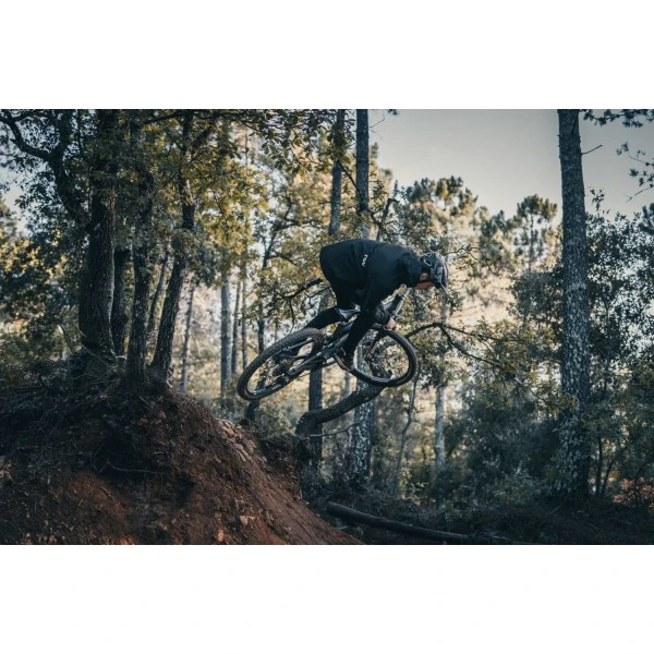 Northwave NOWORRY PRO HARDSHELL GIACCA - Nero 5 Northwave NOWORRY PRO HARDSHELL GIACCA - Nero - immagine 3